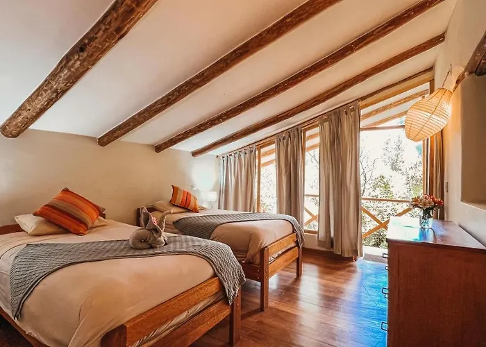 Munay Sonqo Retreat & Yoga Center Calca