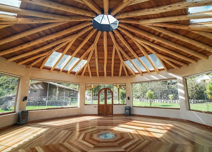 Munay Sonqo Retreat & Yoga Center * Calca